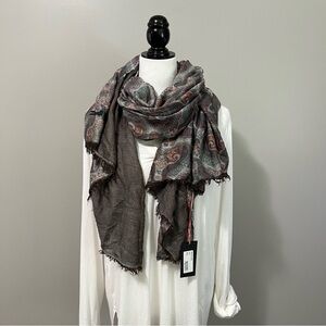 Hörst Double Sided Floral and Paisley Pattern Wrap Around Scarf